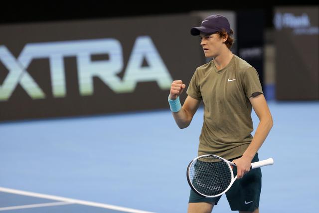 官方：帕尔马签下38岁西班牙门将瓜伊塔，顶替受伤的铃木彩艳